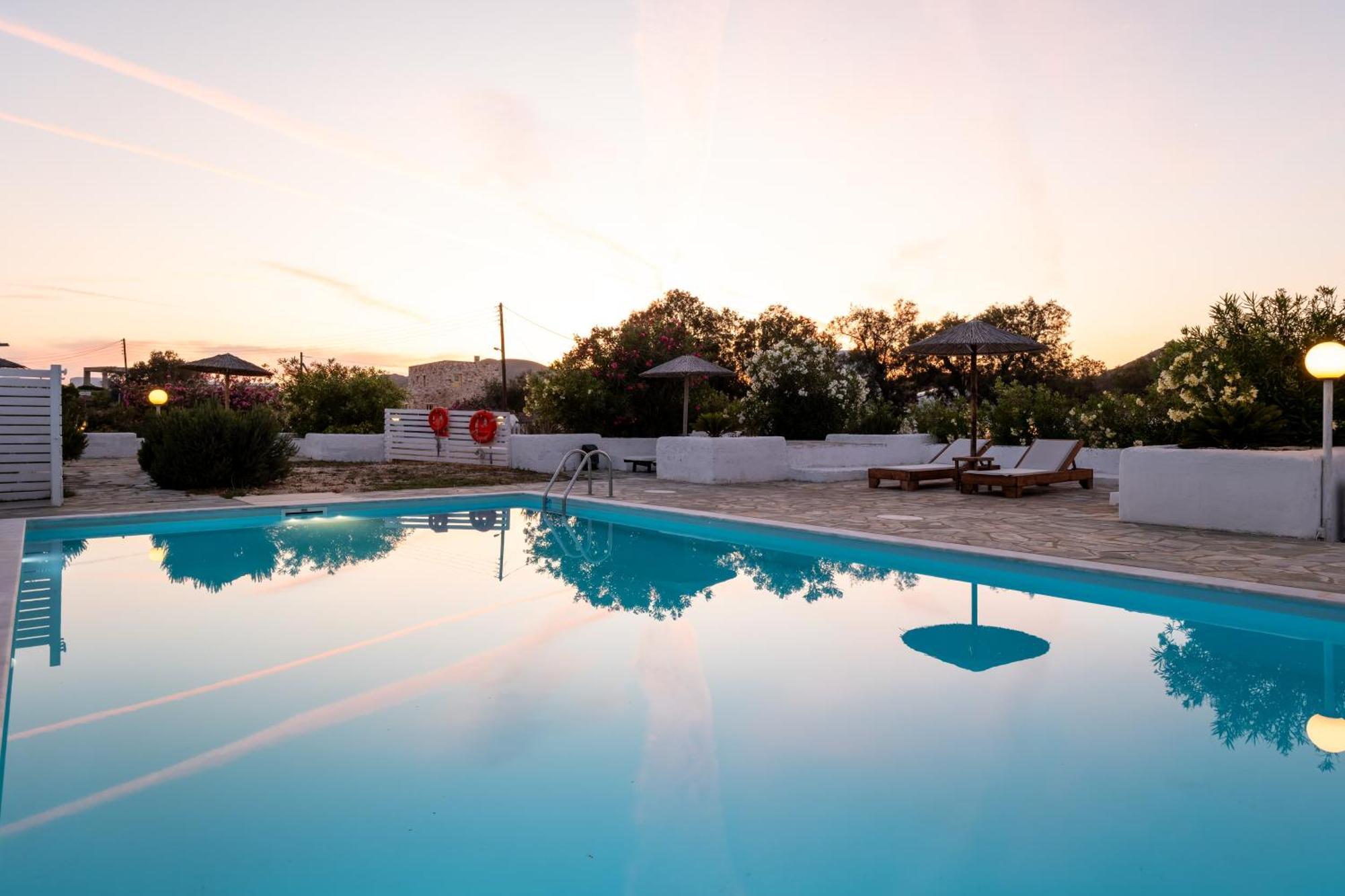 Naoussa Hotel Paros By Booking Kottas Exterior photo