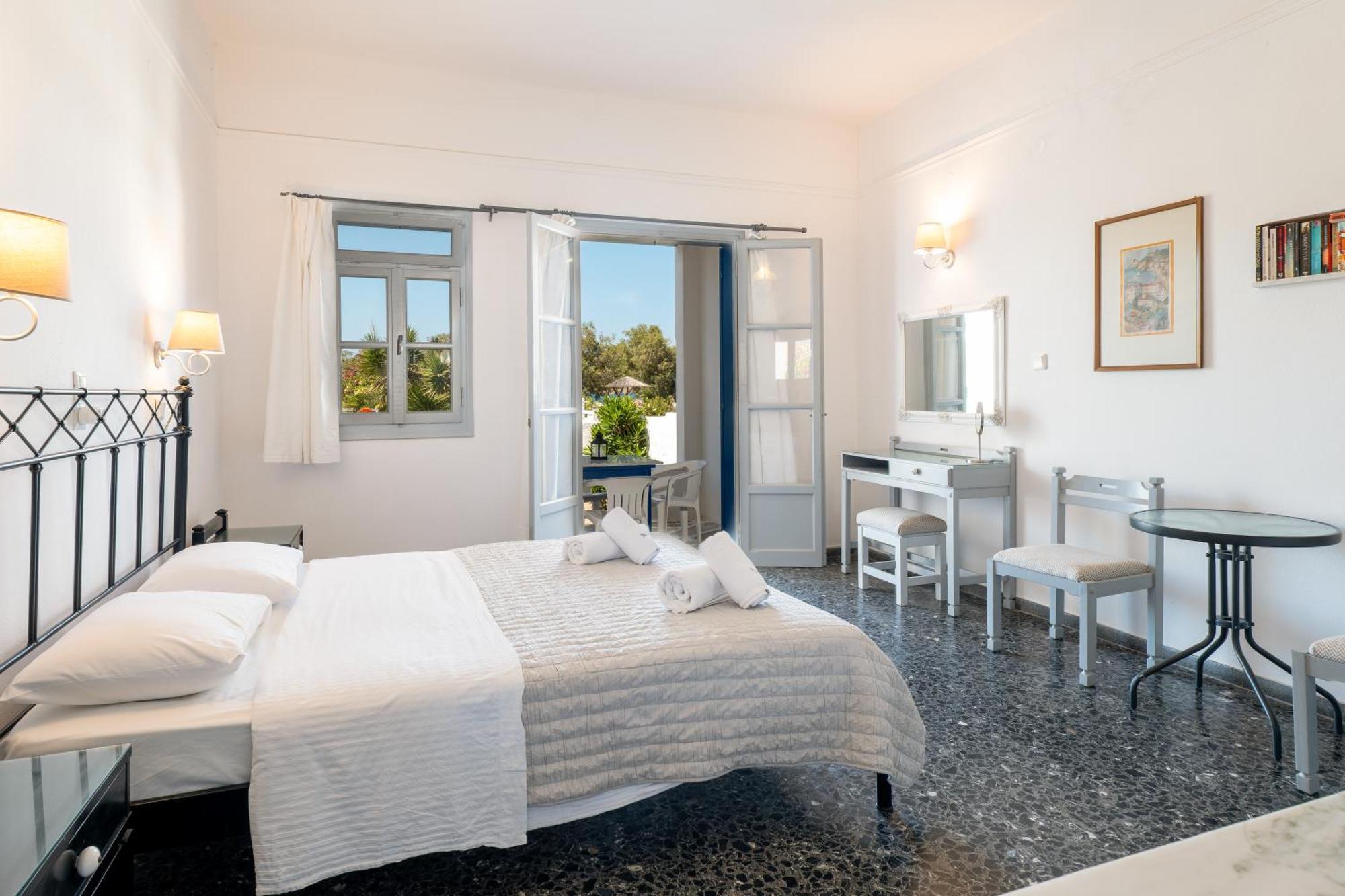 Naoussa Hotel Paros By Booking Kottas Room photo