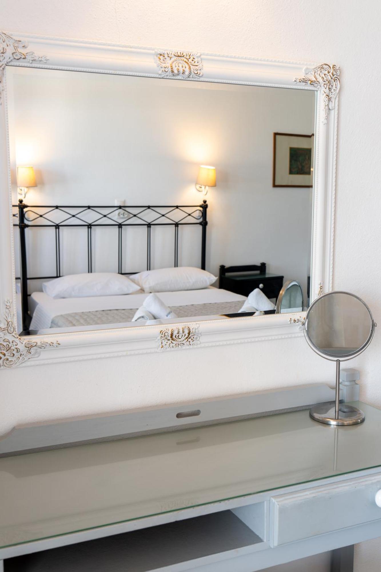 Naoussa Hotel Paros By Booking Kottas Room photo